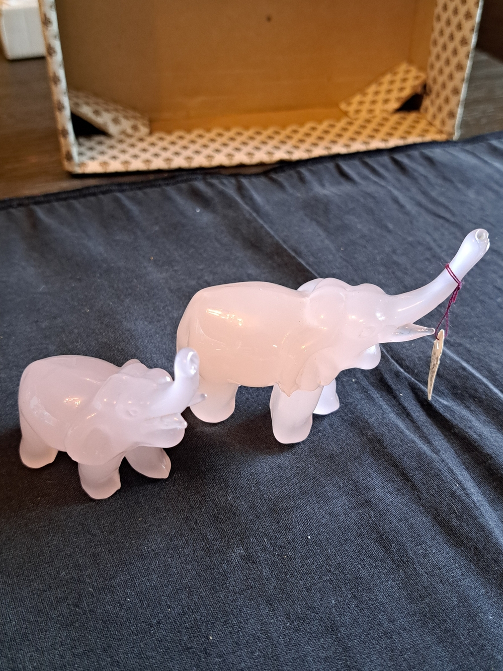 Rose Quartz Elephant Figurine Set -